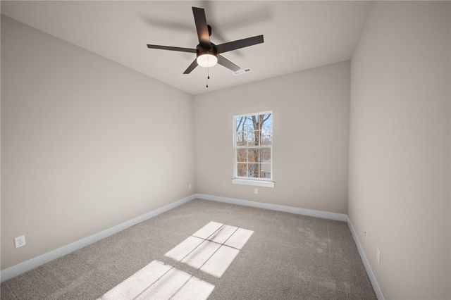 7 Smalley Lane, Bella Vista, AR 72715