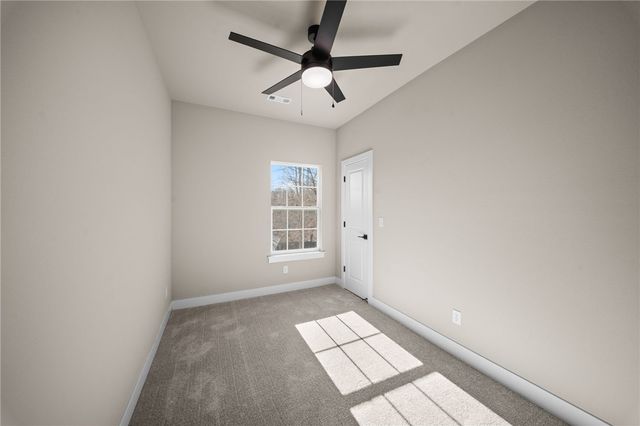 7 Smalley Lane, Bella Vista, AR 72715