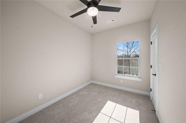 7 Smalley Lane, Bella Vista, AR 72715