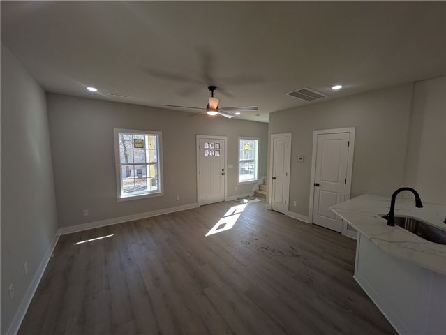 7 Smalley Lane, Bella Vista, AR 72715