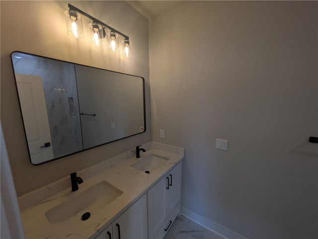 7 Smalley Lane, Bella Vista, AR 72715