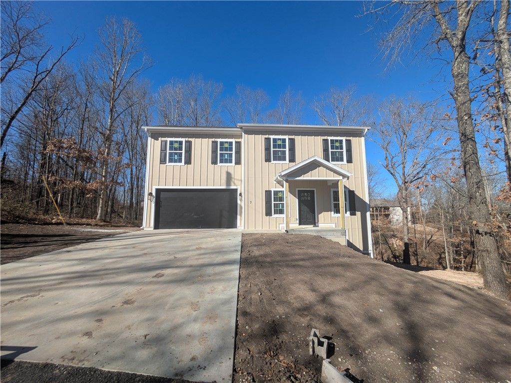 7 Smalley Lane, Bella Vista, AR 72715