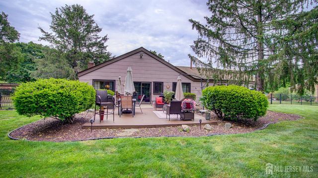 320 Double Creek Parkway, Freehold, NJ 07728