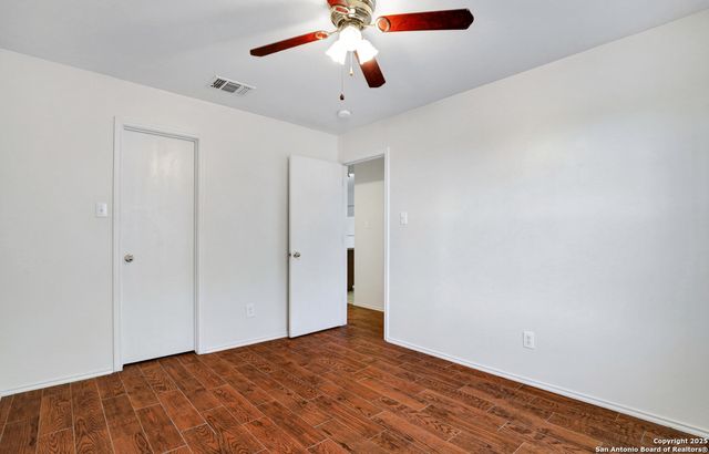 10603 N Shaenridge, San Antonio, TX 78254