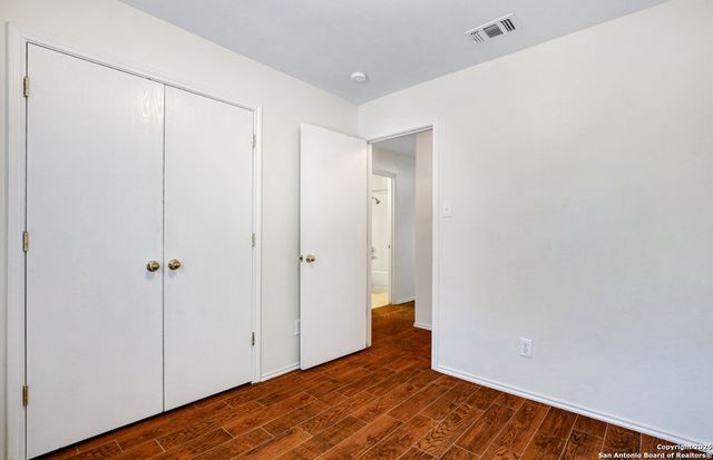 10603 N Shaenridge, San Antonio, TX 78254