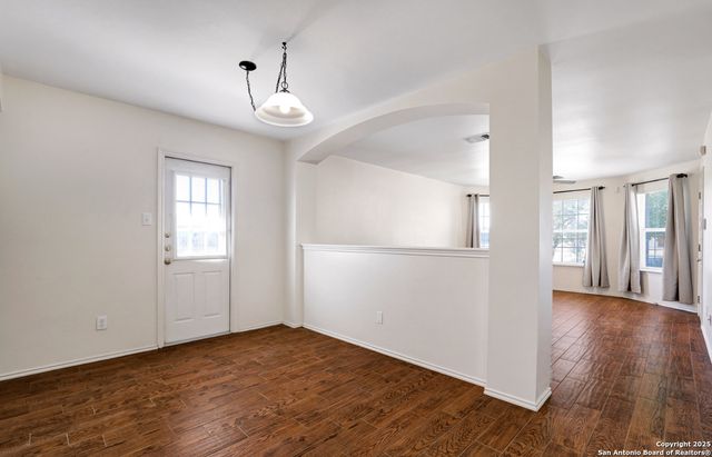 10603 N Shaenridge, San Antonio, TX 78254