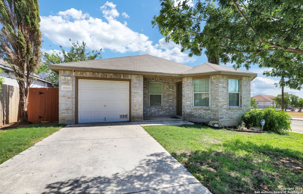 10603 N Shaenridge, San Antonio, TX 78254