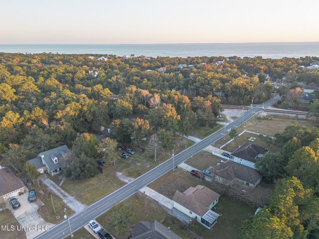 307 Espy Avenue, Pass Christian, MS 39571