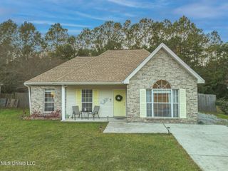 307 Espy Avenue, Pass Christian, MS 39571