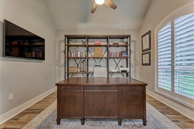 28435 E Benders Landing Boulevard, Spring, TX 77386