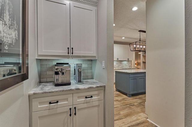 28435 E Benders Landing Boulevard, Spring, TX 77386