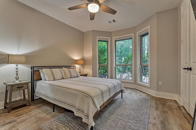 28435 E Benders Landing Boulevard, Spring, TX 77386