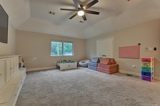 28435 E Benders Landing Boulevard, Spring, TX 77386