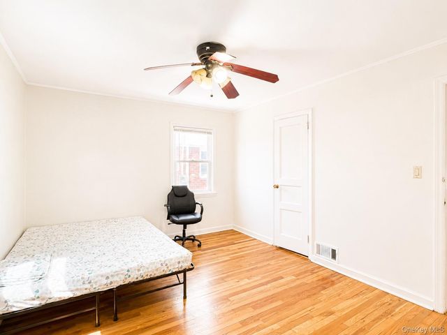 43 McAlester Avenue, Hicksville, NY 11801