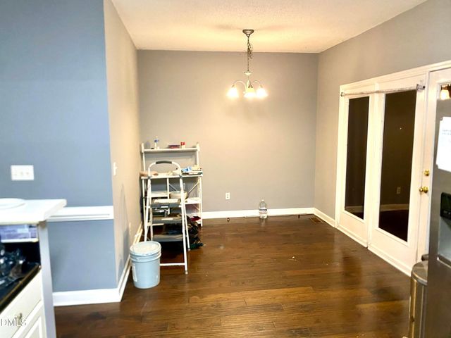 1955 Somerset Hills Court, Raleigh, NC 27604