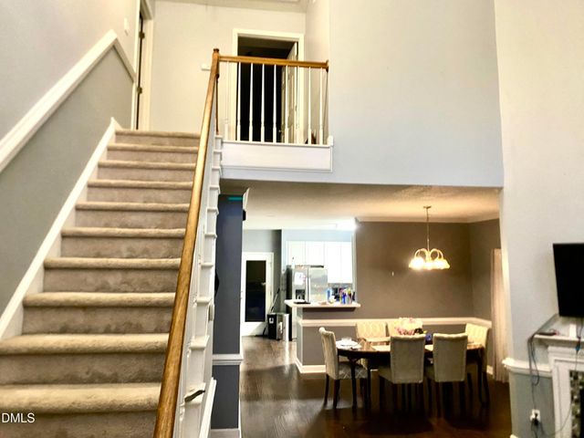 1955 Somerset Hills Court, Raleigh, NC 27604