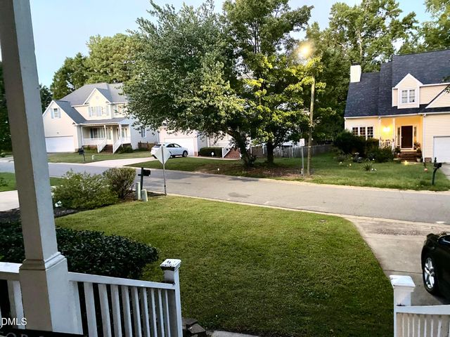 1955 Somerset Hills Court, Raleigh, NC 27604