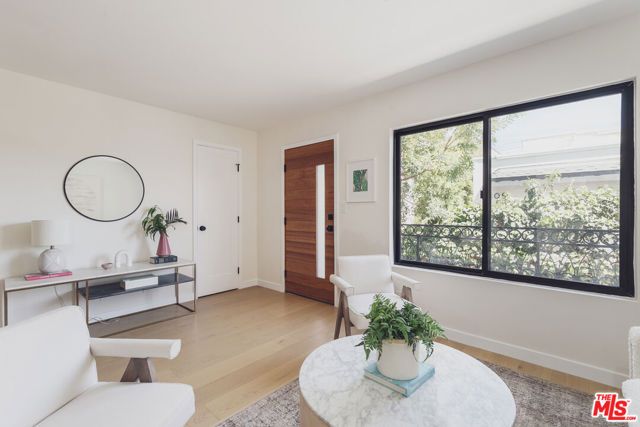 4412 Finley Avenue 2, Los Angeles, CA 90027