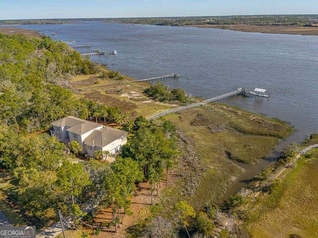 466 Midway Circle, Brunswick, GA 31523