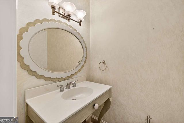 466 Midway Circle, Brunswick, GA 31523