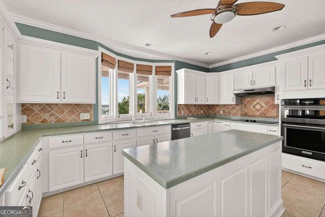 466 Midway Circle, Brunswick, GA 31523