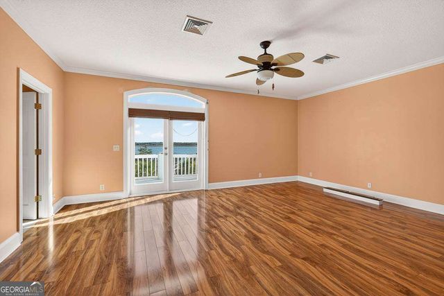 466 Midway Circle, Brunswick, GA 31523