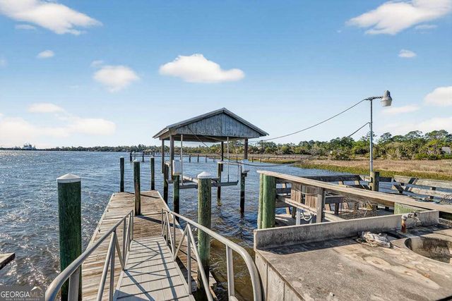 466 Midway Circle, Brunswick, GA 31523