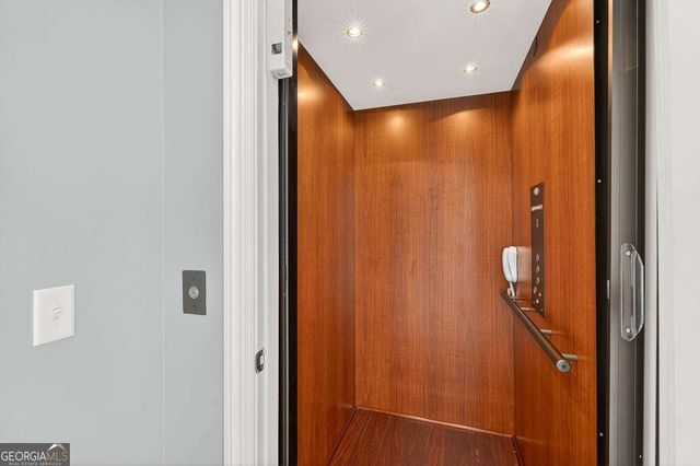 466 Midway Circle, Brunswick, GA 31523