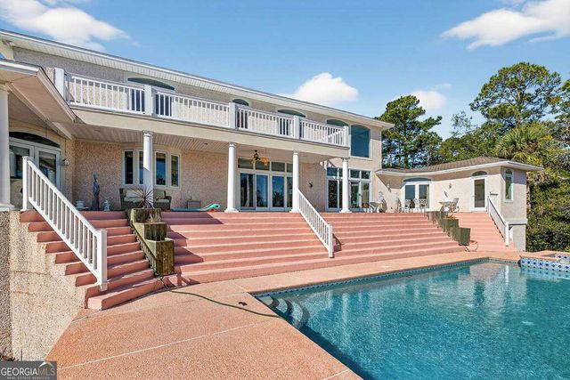 466 Midway Circle, Brunswick, GA 31523