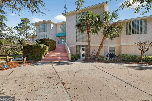 466 Midway Circle, Brunswick, GA 31523