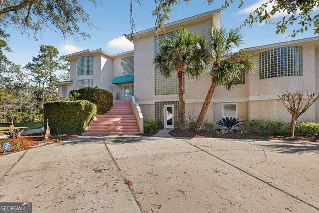 466 Midway Circle, Brunswick, GA 31523