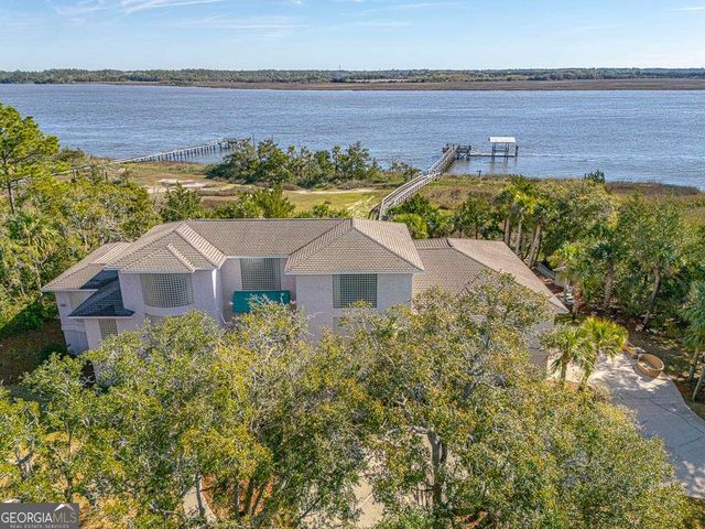 466 Midway Circle, Brunswick, GA 31523