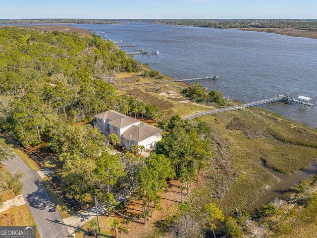 466 Midway Circle, Brunswick, GA 31523