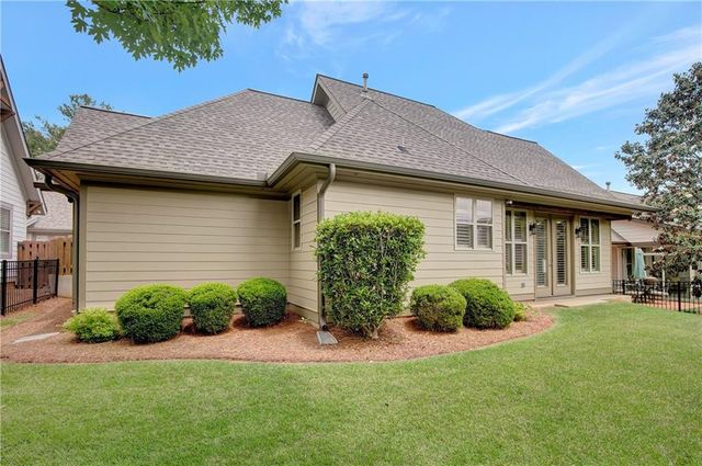 14 Beacon Crest, Newnan, GA 30265
