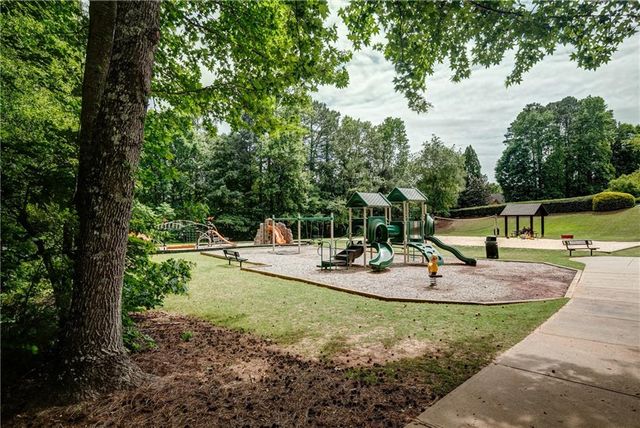 14 Beacon Crest, Newnan, GA 30265