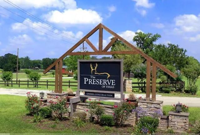 478 Center Drive, Cleveland, TX 77327