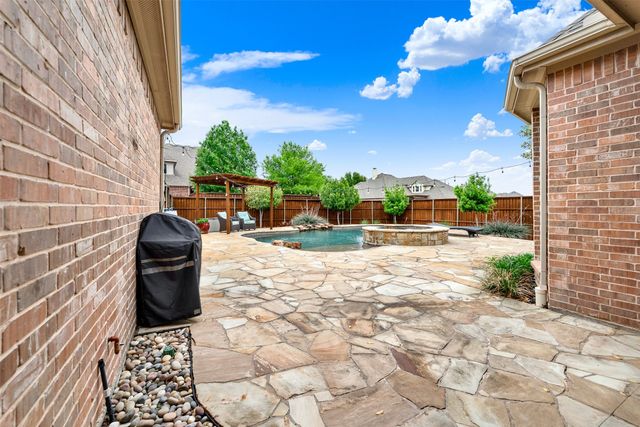 1202 Howard Lane, Garland, TX 75044