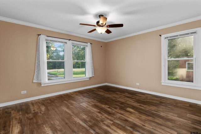 4597 W Hwy 64, Henderson, TX 75654