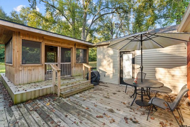 4597 W Hwy 64, Henderson, TX 75654