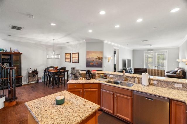 1342 RIBOLLA, Palm Harbor, FL 34683