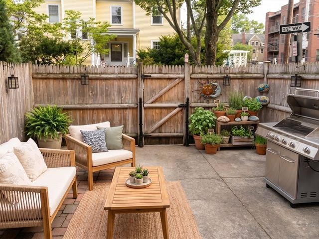 23 Williams St 23, Brookline, MA 02446