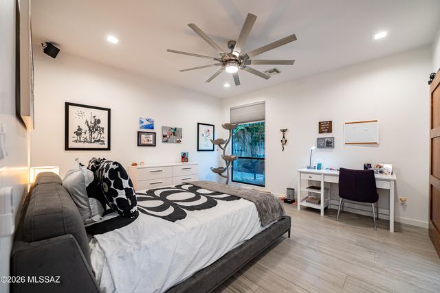 2261 E Mabel Street, Tucson, AZ 85719