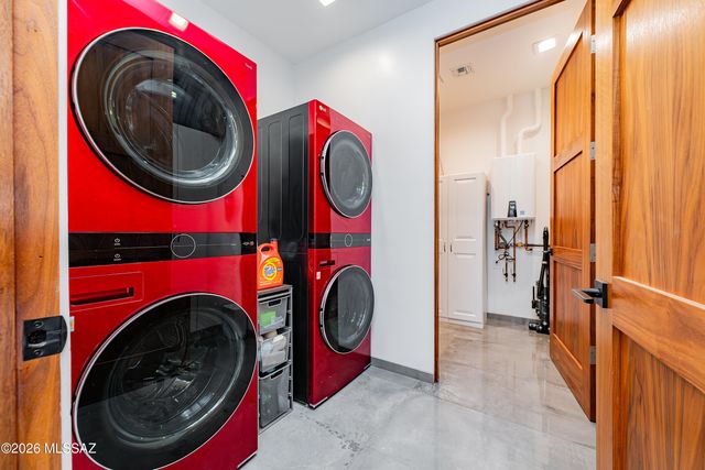 2261 E Mabel Street, Tucson, AZ 85719