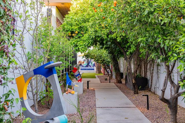 2261 E Mabel Street, Tucson, AZ 85719