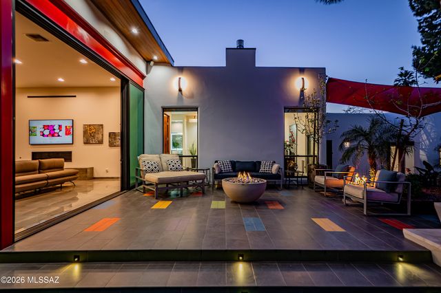 2261 E Mabel Street, Tucson, AZ 85719