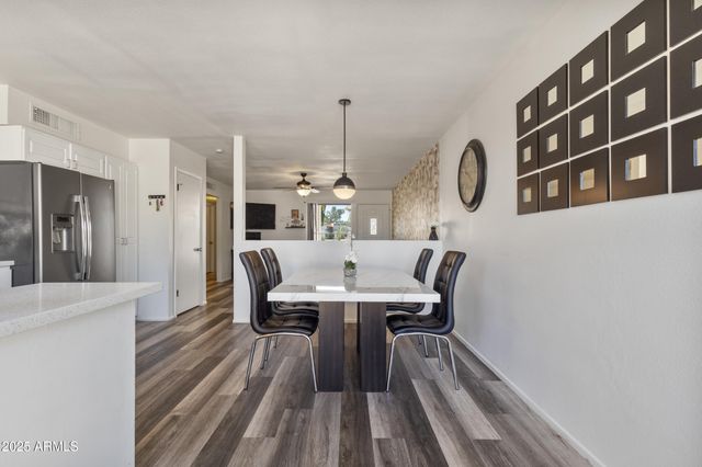 2338 W CARSON Drive, Tempe, AZ 85282