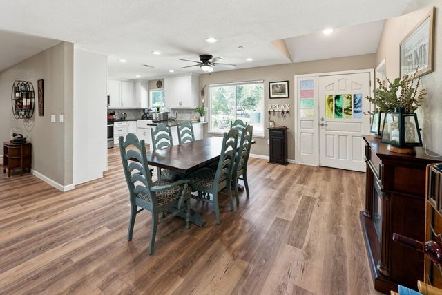 38696 Sierra Lakes Drive, Oakhurst, CA 93644