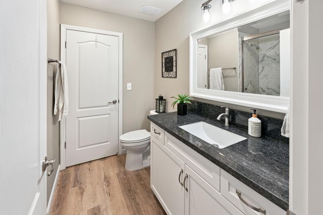 38696 Sierra Lakes Drive, Oakhurst, CA 93644