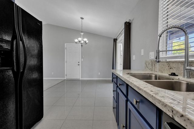 15510 Lottie Way, Lathrop, CA 95330