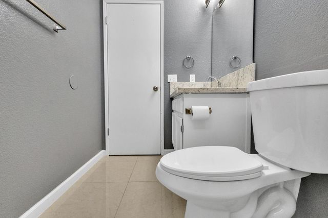 15510 Lottie Way, Lathrop, CA 95330